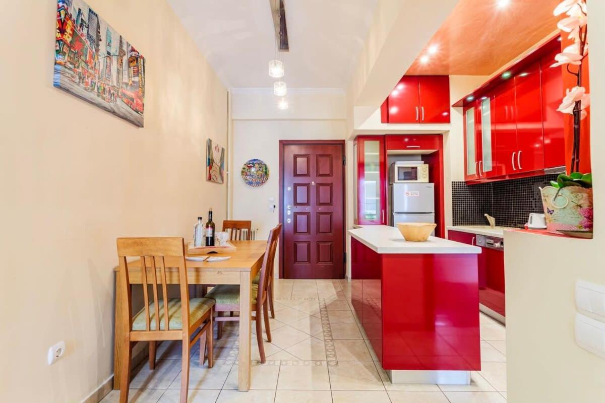 Athens Strawberry Hideaway - City Chic Retreat Kültér fotó