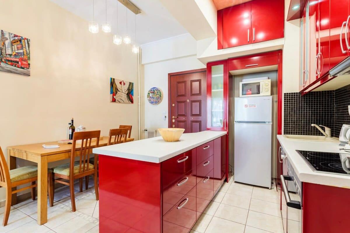 Athens Strawberry Hideaway - City Chic Retreat Kültér fotó